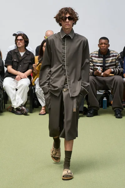 Look 21